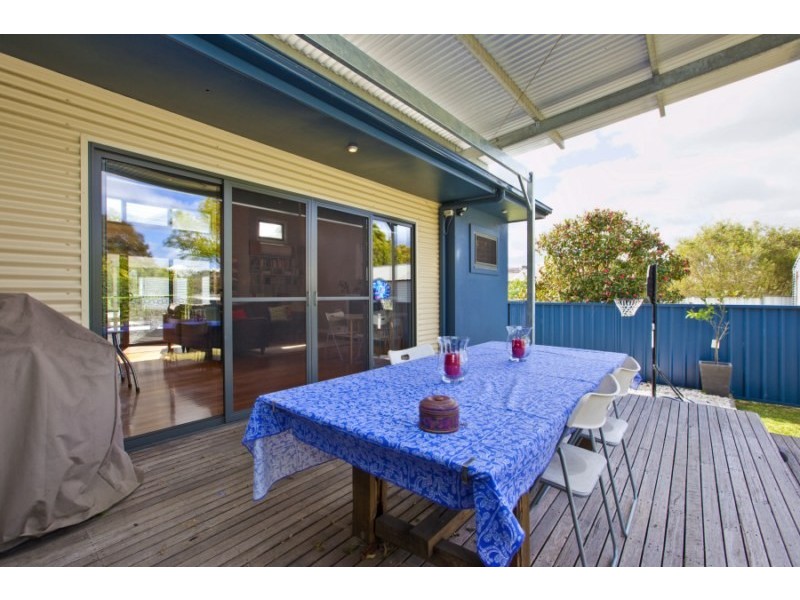155 Jenner Parade, Hamilton South NSW 2303