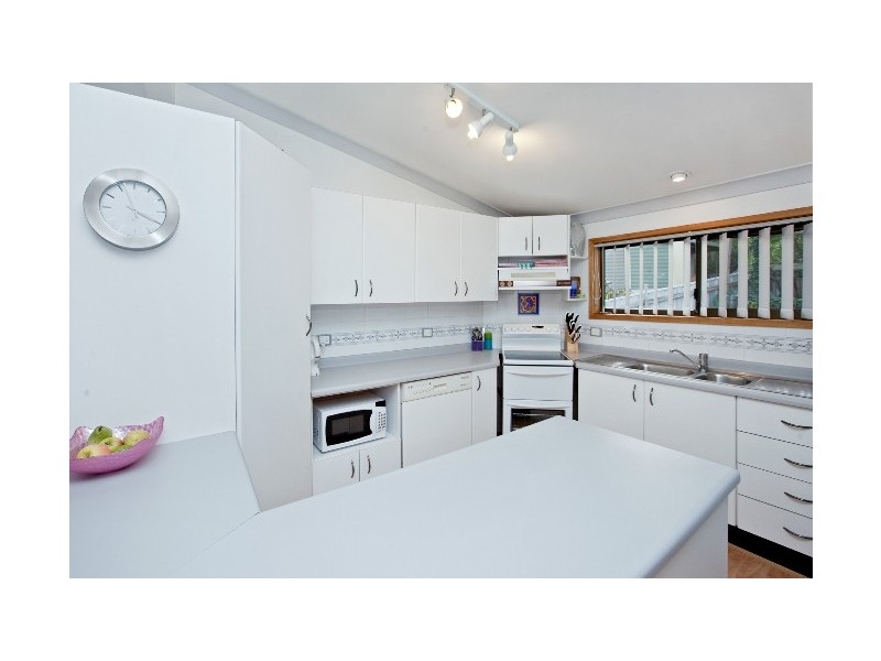 7 Quarry Road, Speers Point NSW 2284