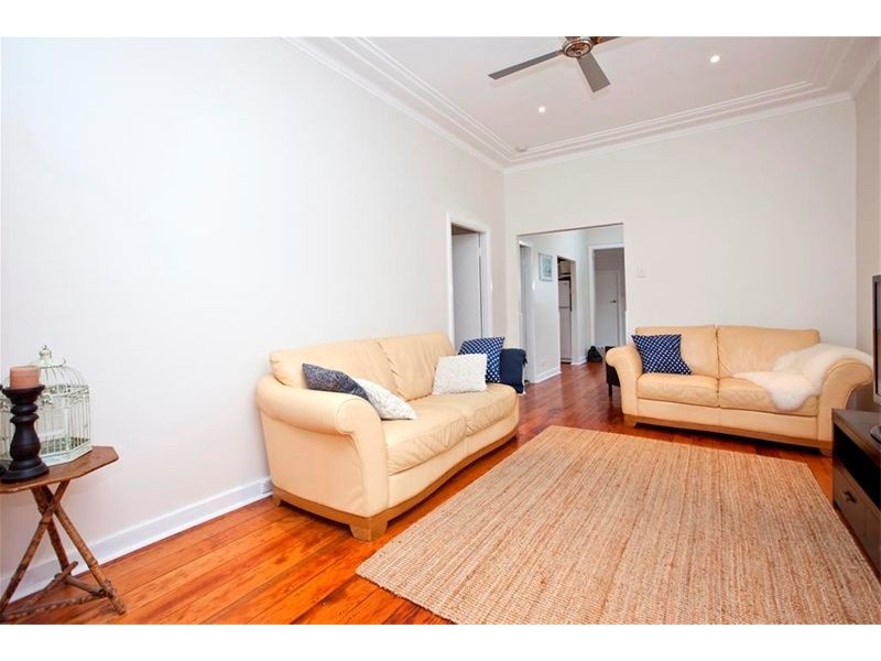 32 Bryant Street, Adamstown NSW 2289