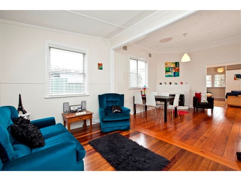 32 Bryant Street, Adamstown NSW 2289