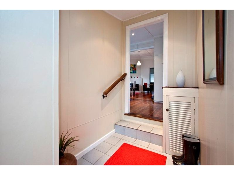 32 Bryant Street, Adamstown NSW 2289