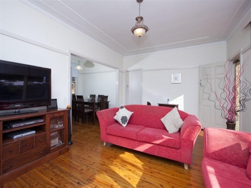 57 Carolyn Street, Adamstown Heights NSW 2289