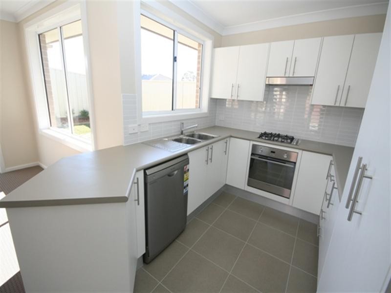 14 Croudace Road, Elermore Vale NSW 2287