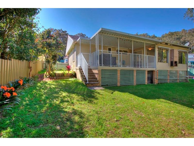 20 Lucas Crescent, Adamstown Heights NSW 2289