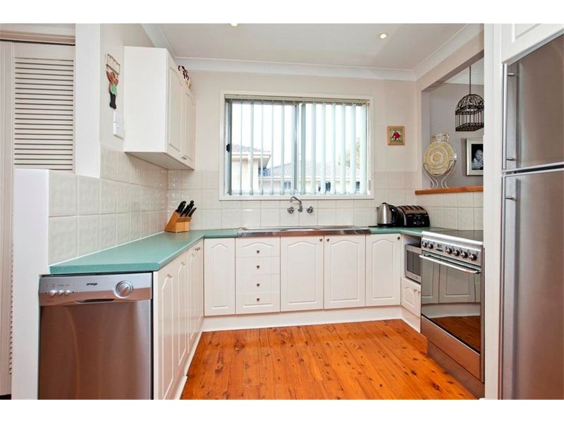8 Brown Street, Adamstown NSW 2289