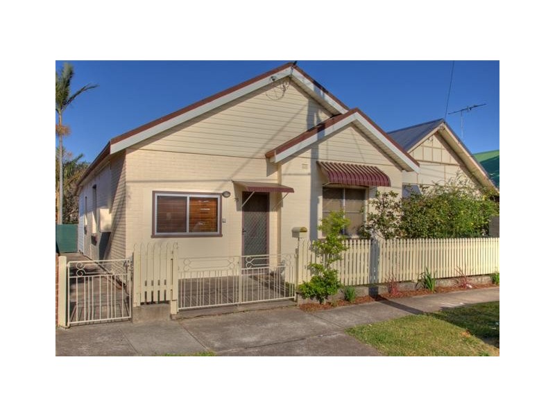 75 Margaret Street, Mayfield East NSW 2304