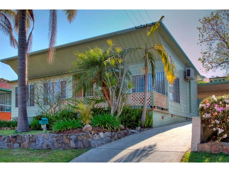 12 Kirkdale Drive, Kotara South NSW 2289