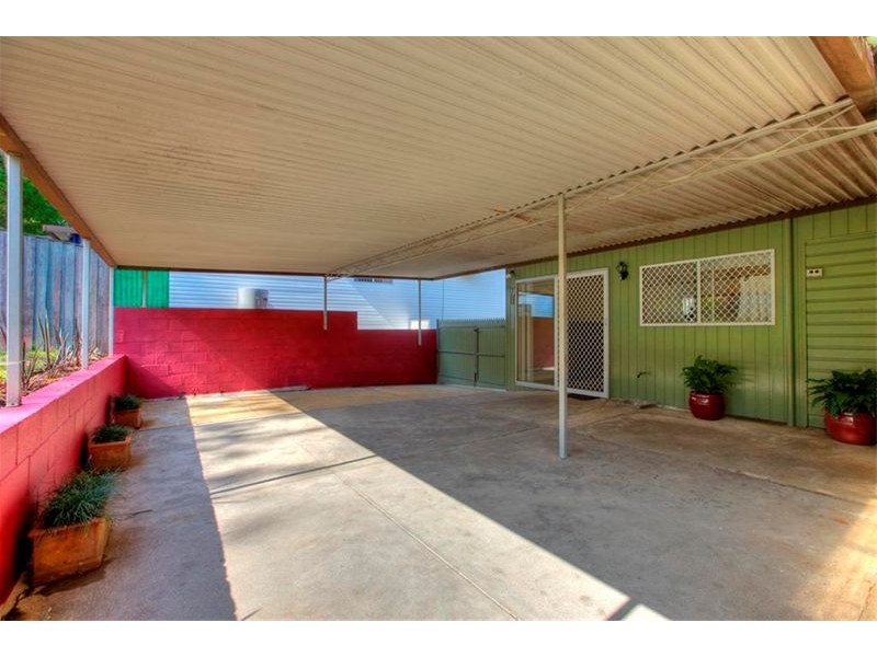 12 Kirkdale Drive, Kotara South NSW 2289