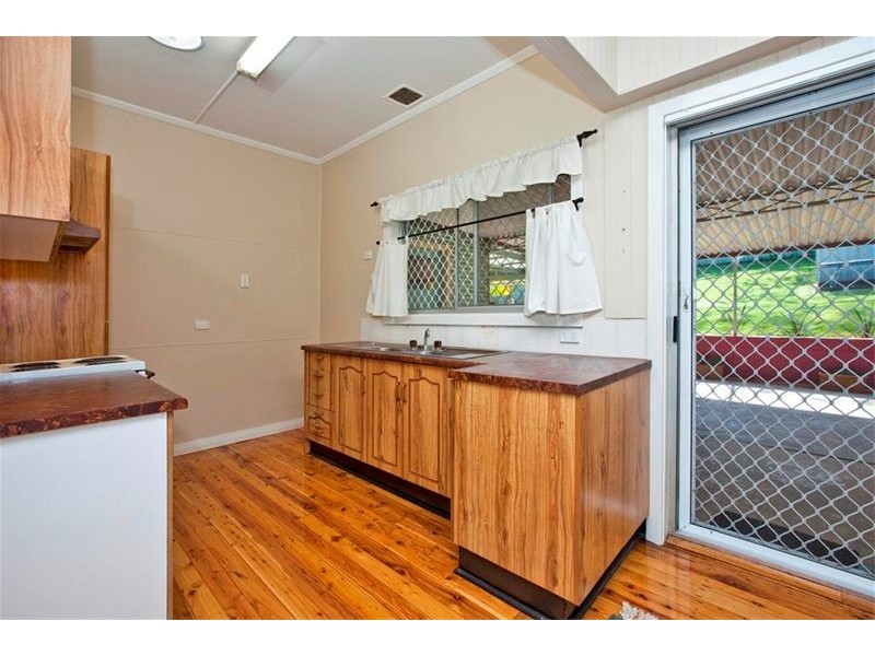 12 Kirkdale Drive, Kotara South NSW 2289