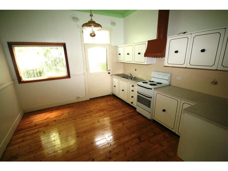 30 Pembroke Street, Stockton NSW 2295