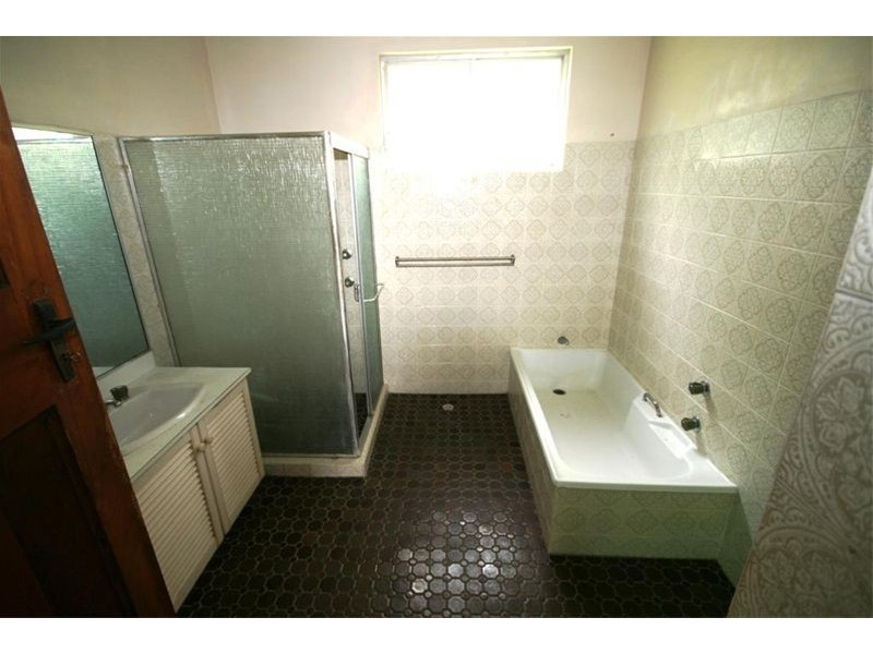 30 Pembroke Street, Stockton NSW 2295