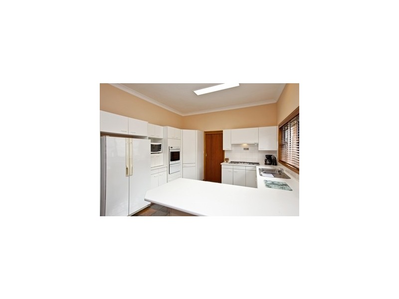15 Coolamin Road, Waratah NSW 2298