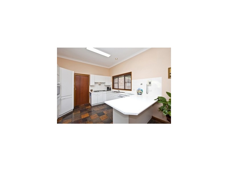 15 Coolamin Road, Waratah NSW 2298