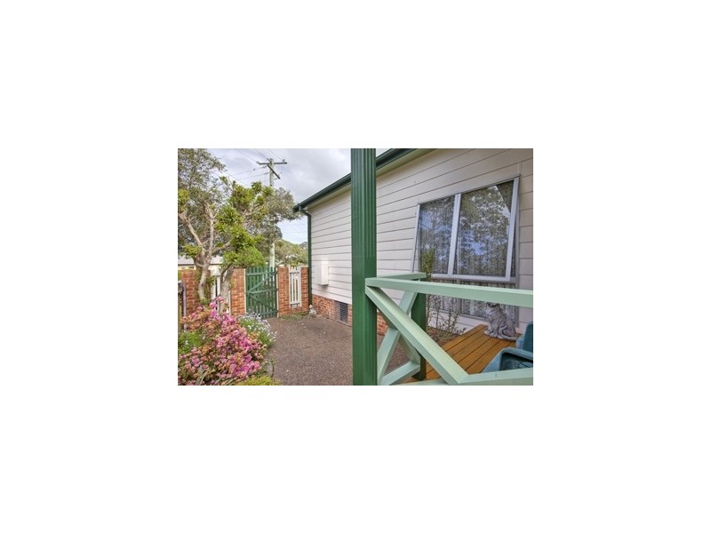 15 Coolamin Road, Waratah NSW 2298