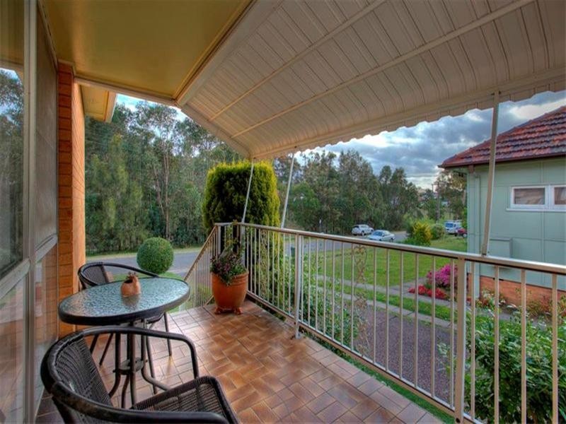 34 Lovell Parade, Shortland NSW 2307