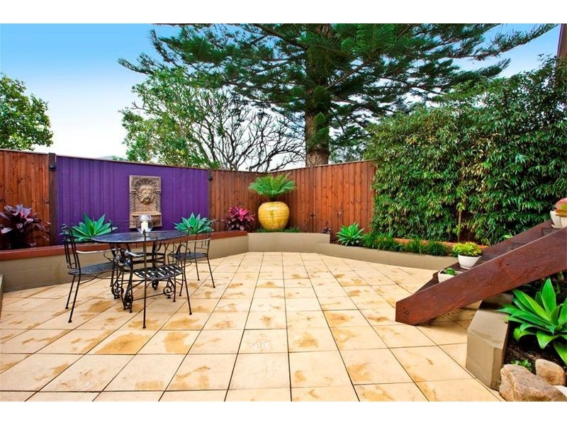 154 Denison Street, Hamilton NSW 2303