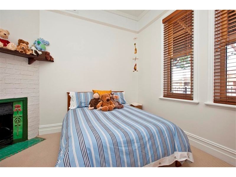 154 Denison Street, Hamilton NSW 2303