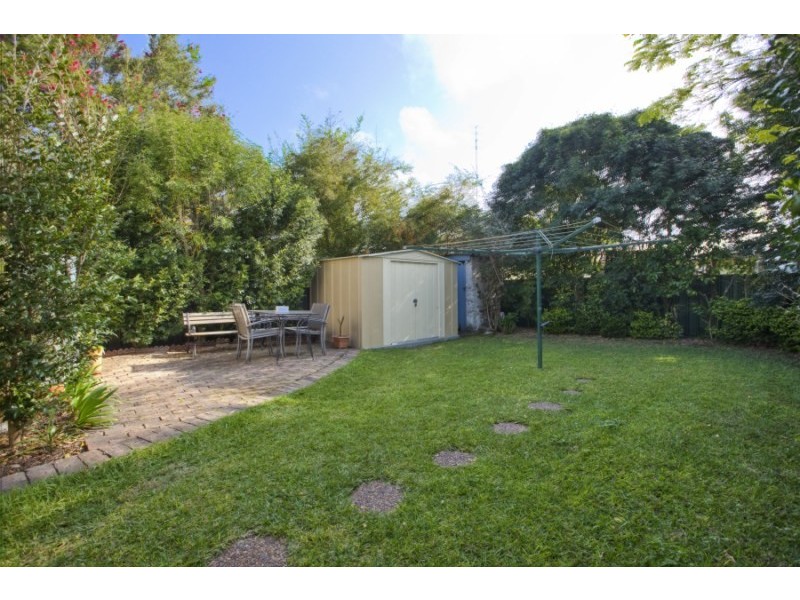 8 Eddy Street, Hamilton NSW 2303