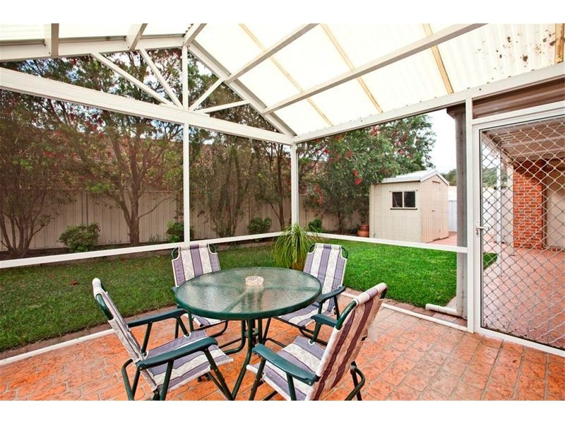 8 Tinglewood Close, Tingira Heights NSW 2290