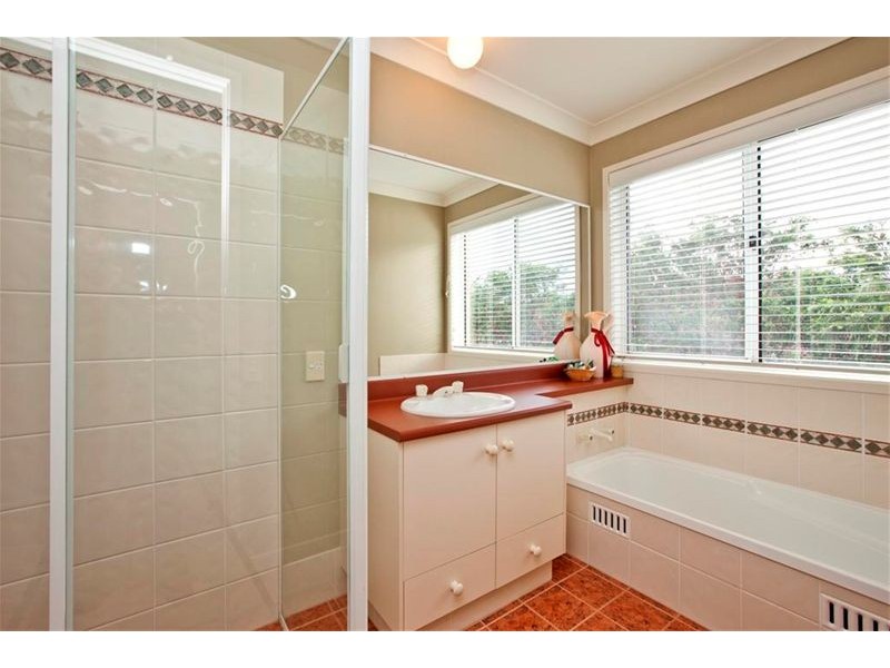 8 Tinglewood Close, Tingira Heights NSW 2290