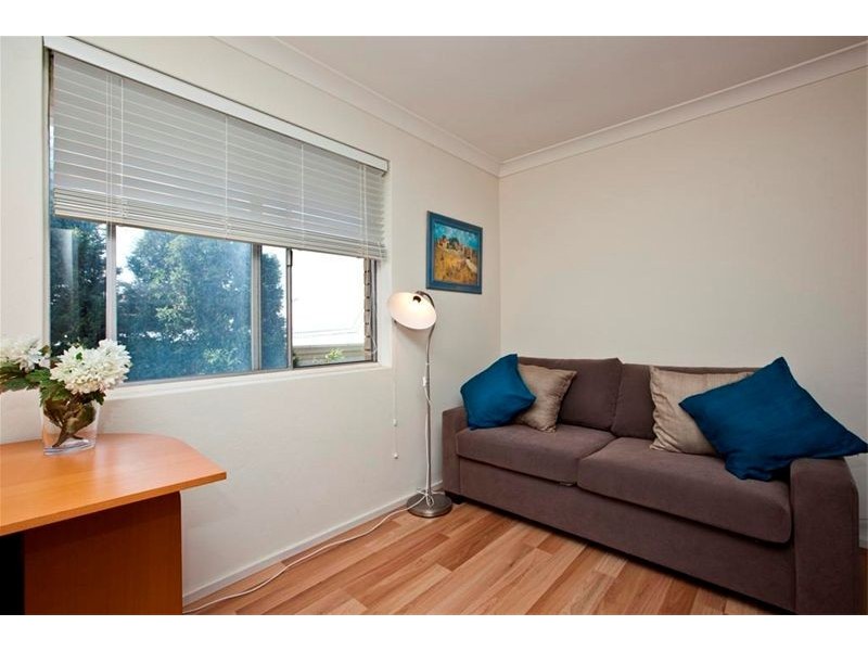 4/17 Rowlands Street, Merewether NSW 2291