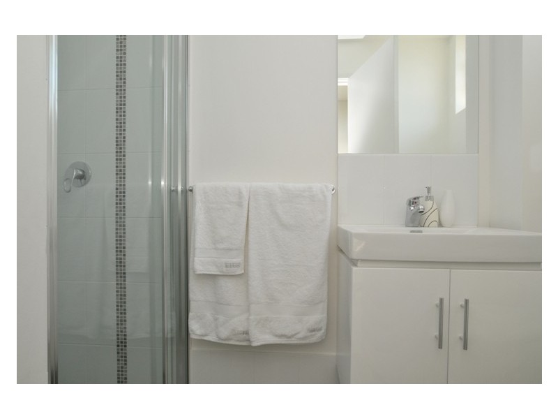 4 Hilview Crescent, Newcastle NSW 2300