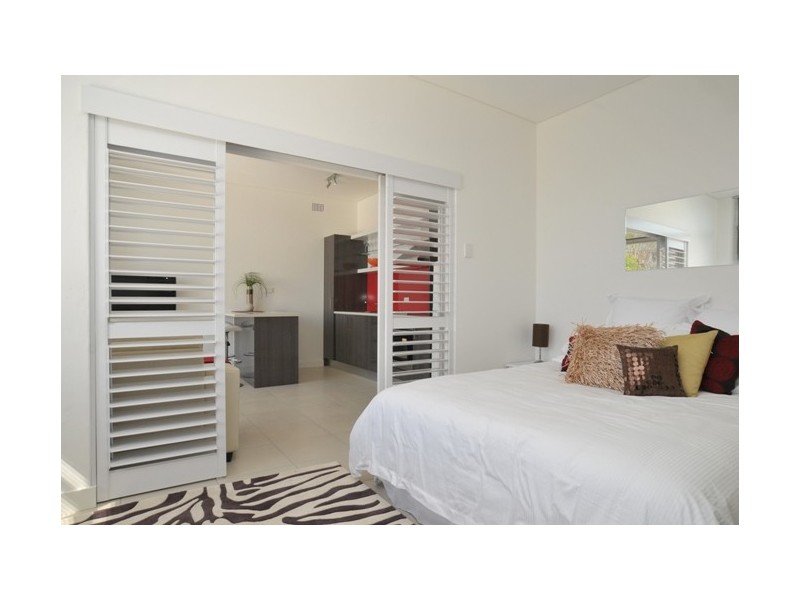 4 Hilview Crescent, Newcastle NSW 2300