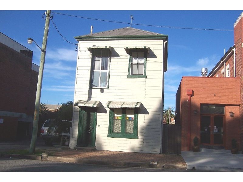 1/29 Steel Street, Hamilton NSW 2303