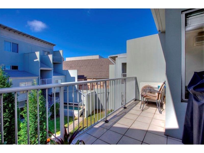 210/5 Tudor Street, Newcastle West NSW 2302