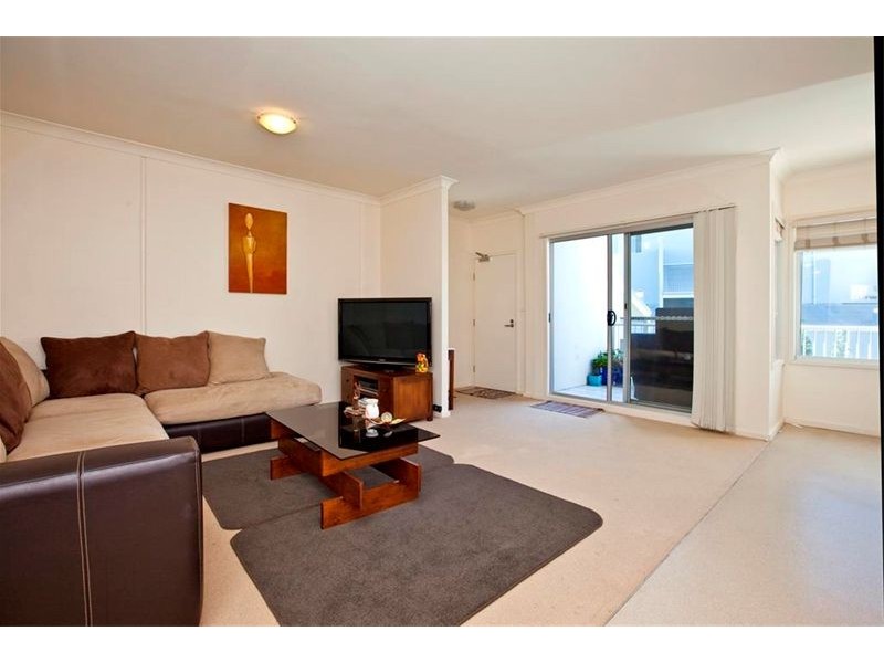 210/5 Tudor Street, Newcastle West NSW 2302