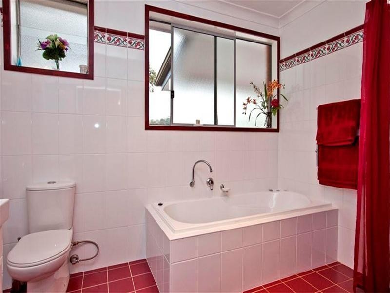 307 McCaffrey Drive, Rankin Park NSW 2287