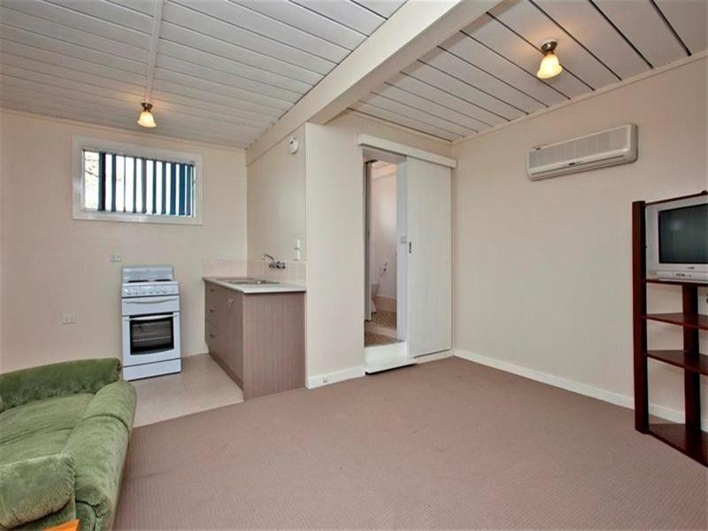 307 McCaffrey Drive, Rankin Park NSW 2287