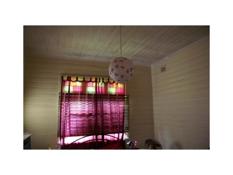 4 Basil Street, Mayfield West NSW 2304