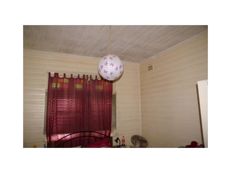 4 Basil Street, Mayfield West NSW 2304