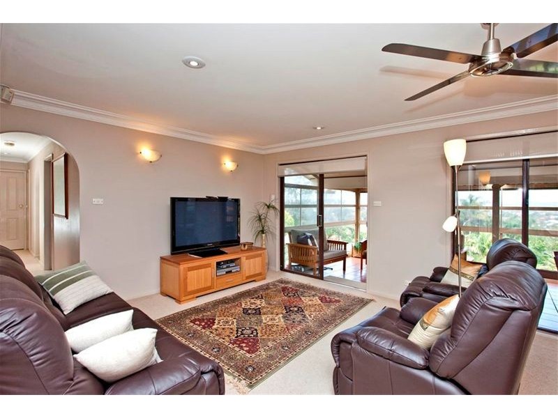 9 Cooksey Close, Waratah NSW 2298