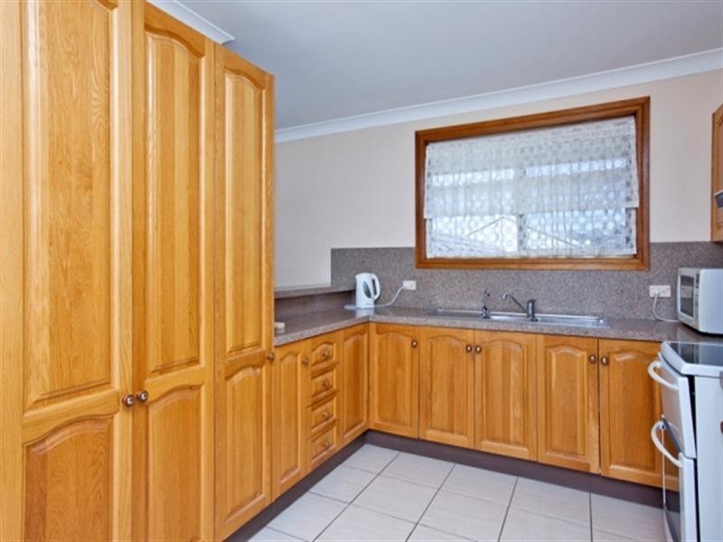 57 Cressington Way, Elermore Vale NSW 2287