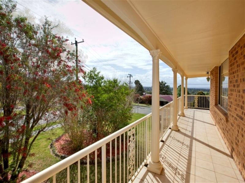 57 Cressington Way, Elermore Vale NSW 2287