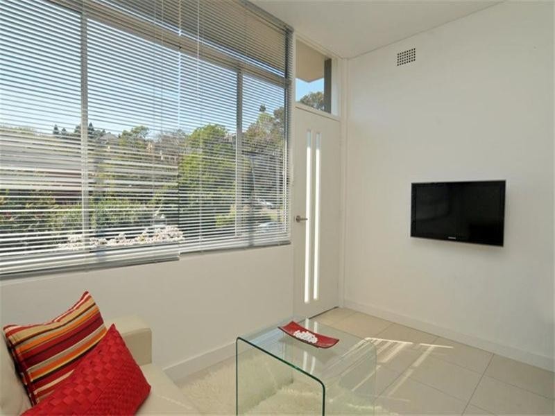 4 Hillview Crescent, The Hill NSW 2300