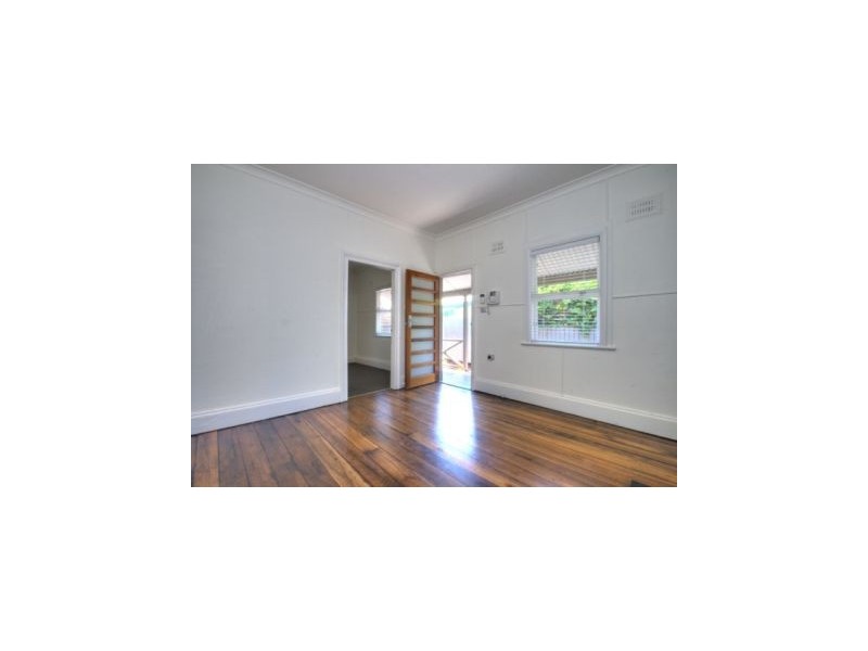 82a Parry Street, Cooks Hill NSW 2300