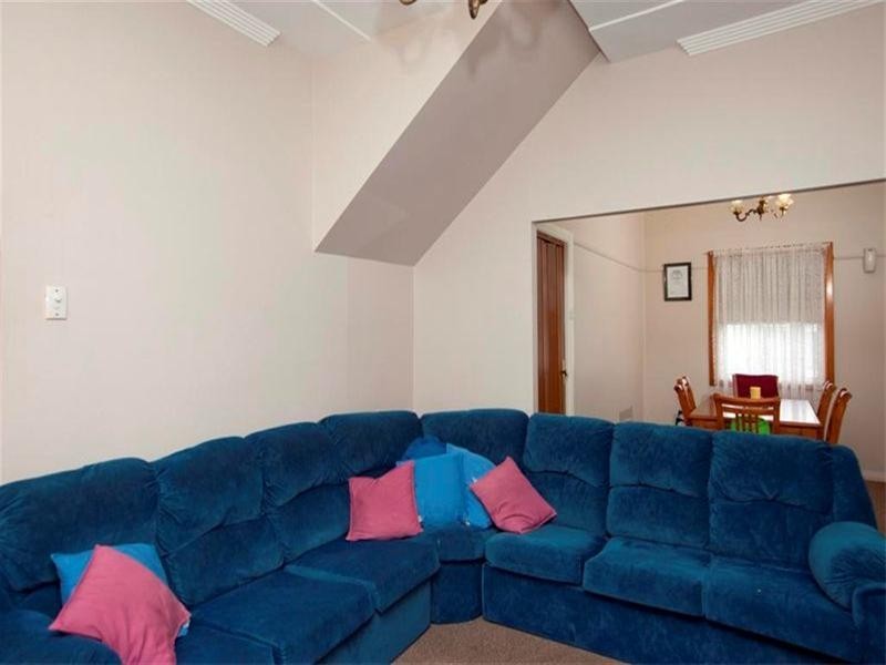 34 Hibberd Street, Hamilton South NSW 2303