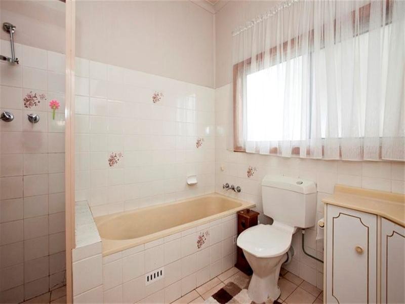 34 Hibberd Street, Hamilton South NSW 2303