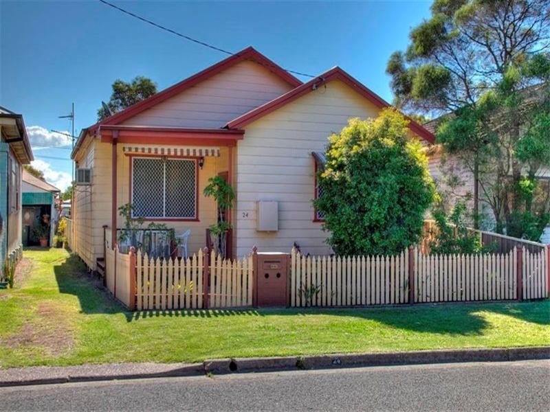 24 Arthur Street, Mayfield NSW 2304
