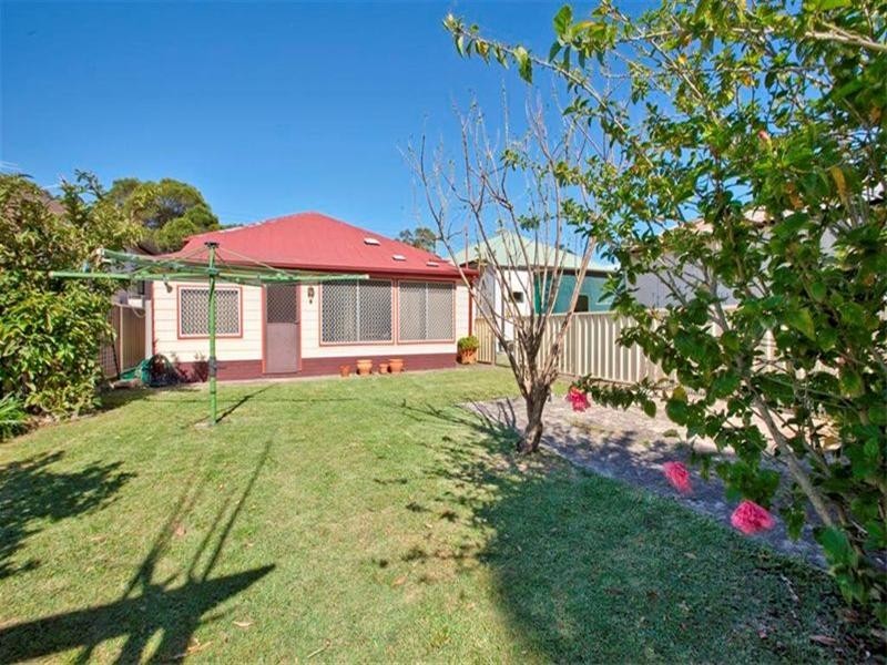 24 Arthur Street, Mayfield NSW 2304