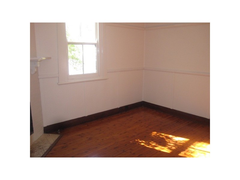 6 King Street, Waratah NSW 2298