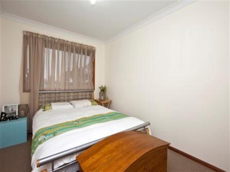 2/104A Marsden Street, Shortland NSW 2307