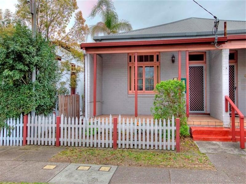 6 Hudson Street, Hamilton NSW 2303
