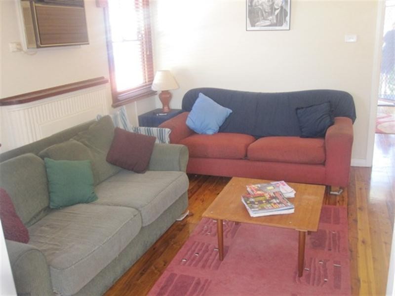 33 Dawson Street, Waratah NSW 2298