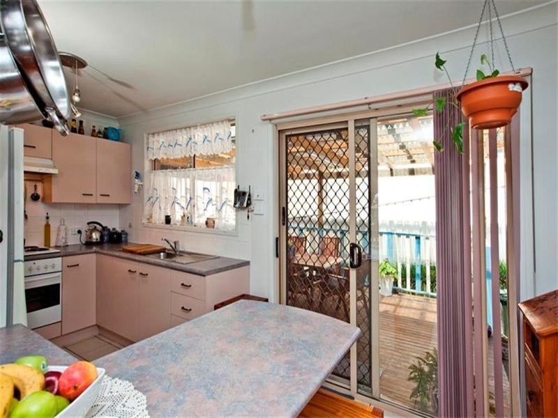 49 Simpson Court, Mayfield West NSW 2304