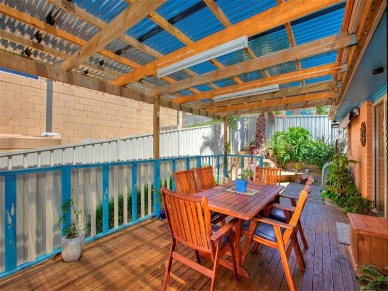 49 Simpson Court, Mayfield West NSW 2304