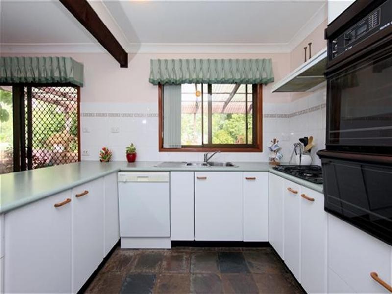 22 Elvidge Crescent, Kotara NSW 2289